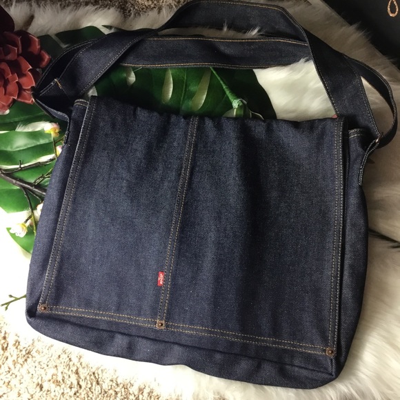 levis side bag